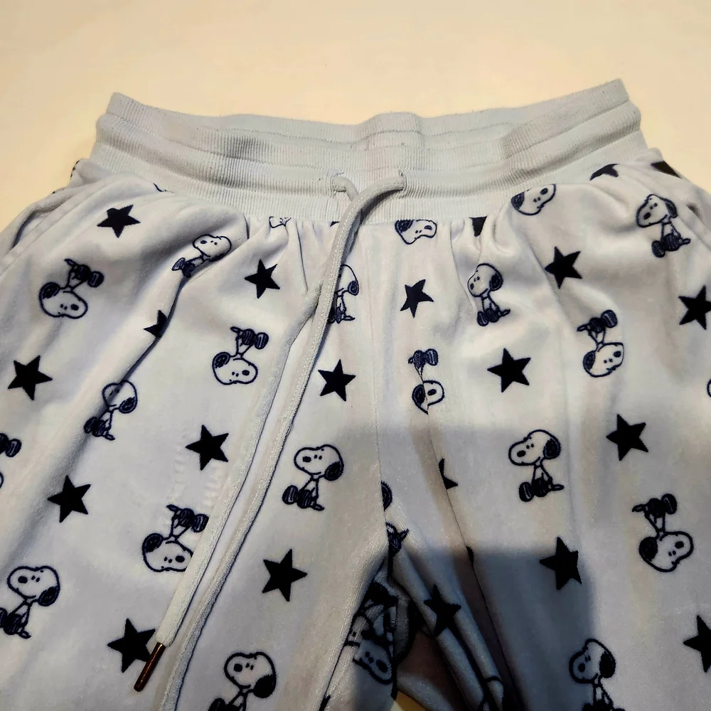 ⭐️Peanuts Snoopy Super Soft Blue Pajama Set Size Small - NWOT - Picture 4 of 9